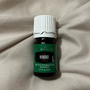 NEW HINOKI YOUNG LIVING OIL.